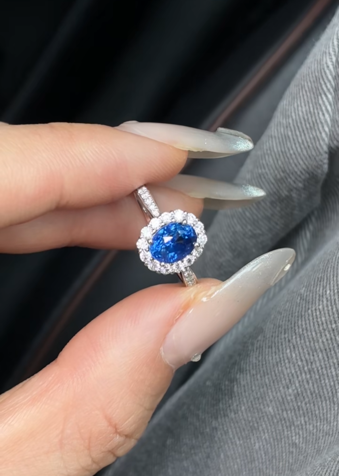 1.5 Carat GRS Certified Royal Blue Sri Lankan Sapphire Ring