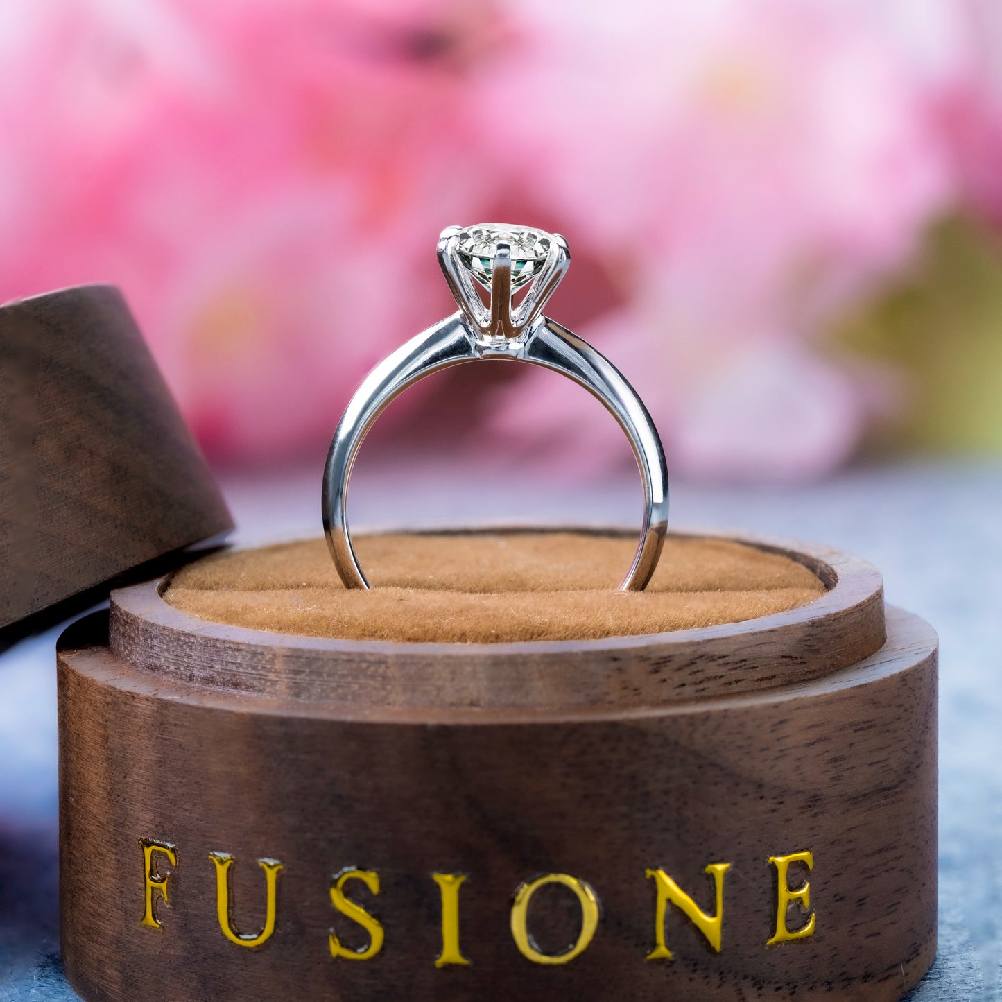 1 Carat IGI Certified D color VVS1 Clarity Round Excellent Cut Lab Grown Diamond Solitaire Engagement Ring