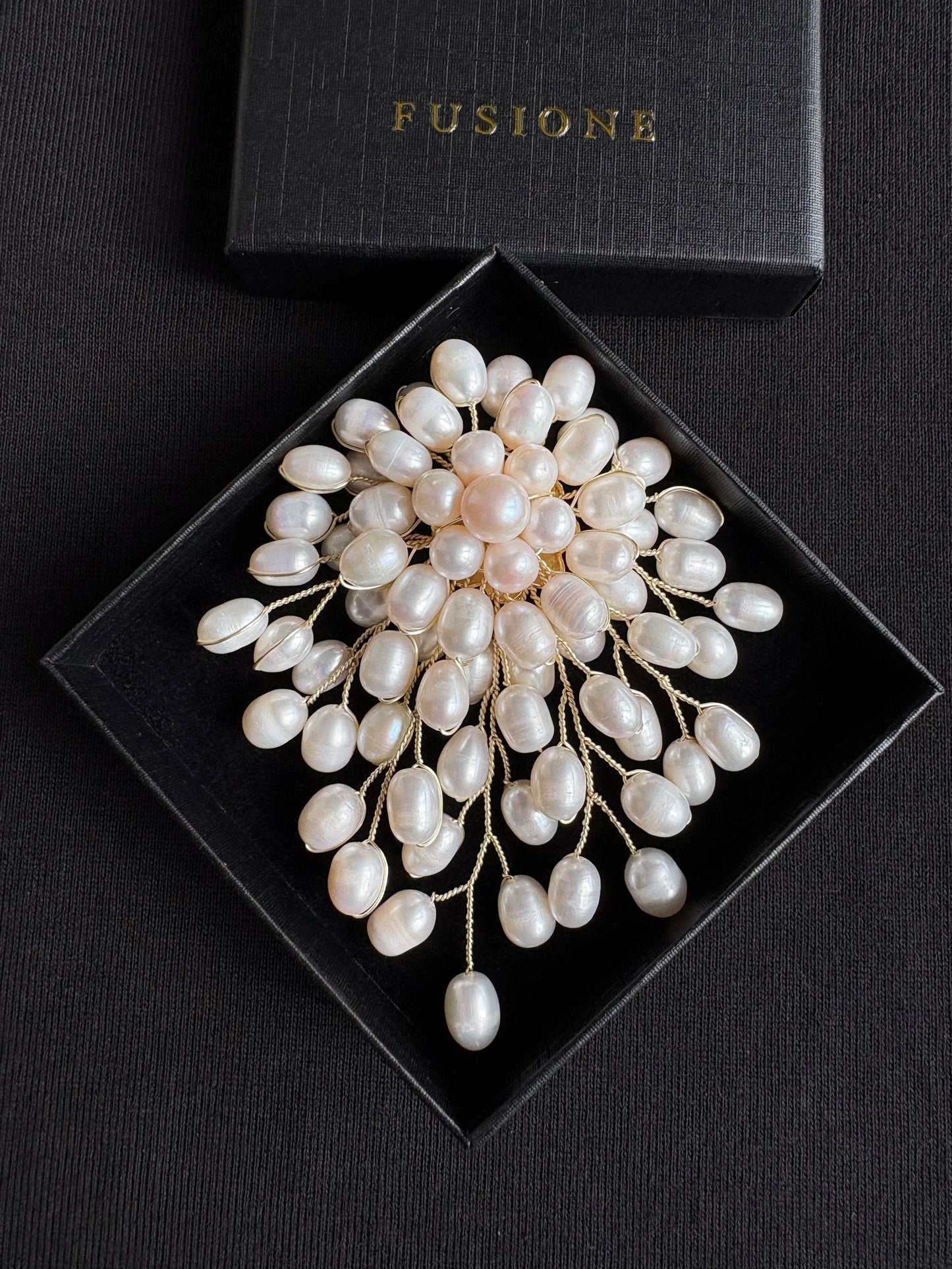White Freshwater Pearl Brooch Pendant