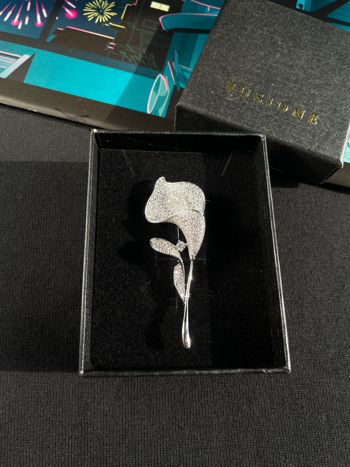 Diamond Gold/Silver Tulip Brooch Pendant