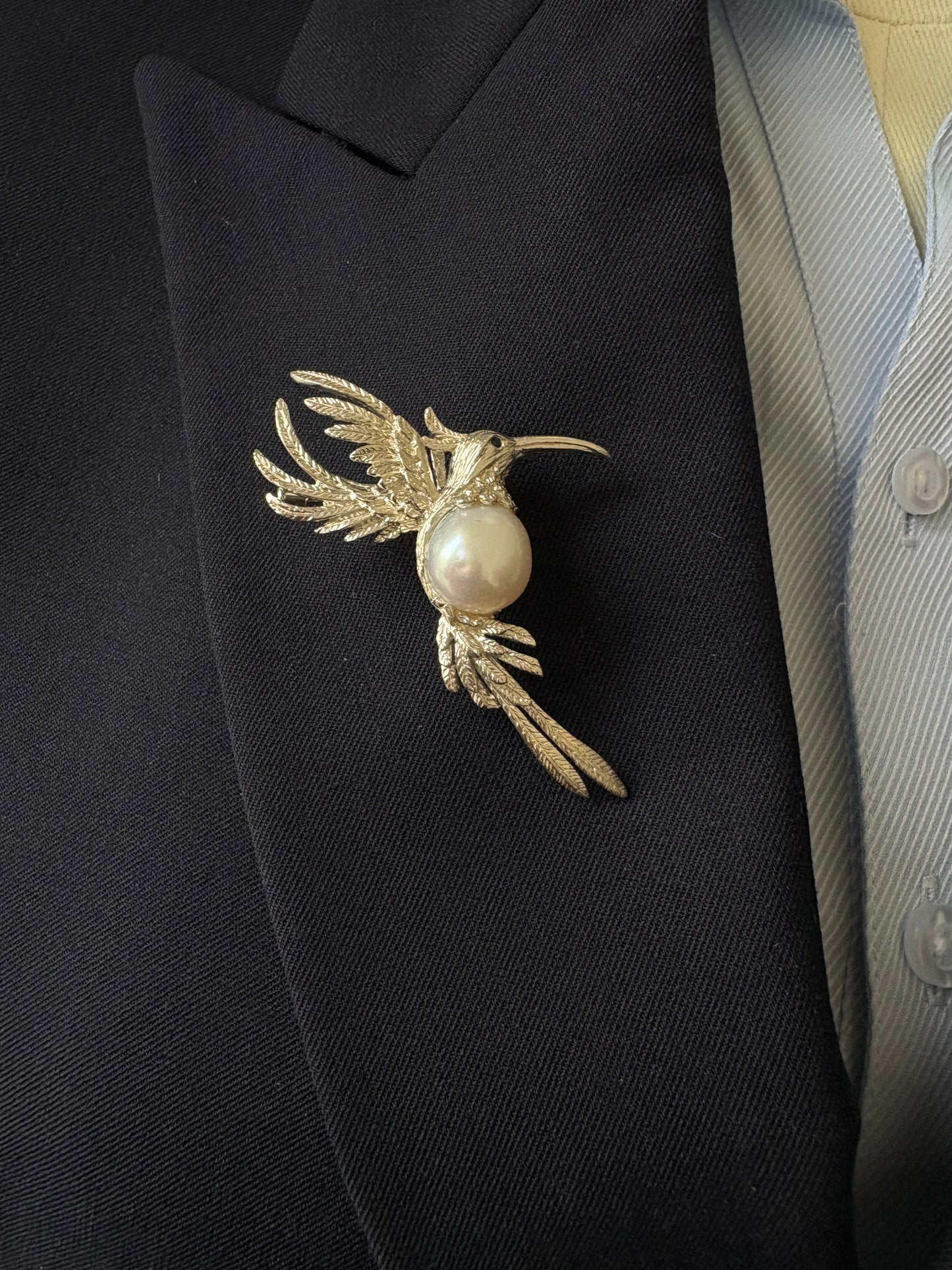 S925 Silver White Freshwater Pearl Sri Lankan Sapphire hummingbird Brooch, Pendant