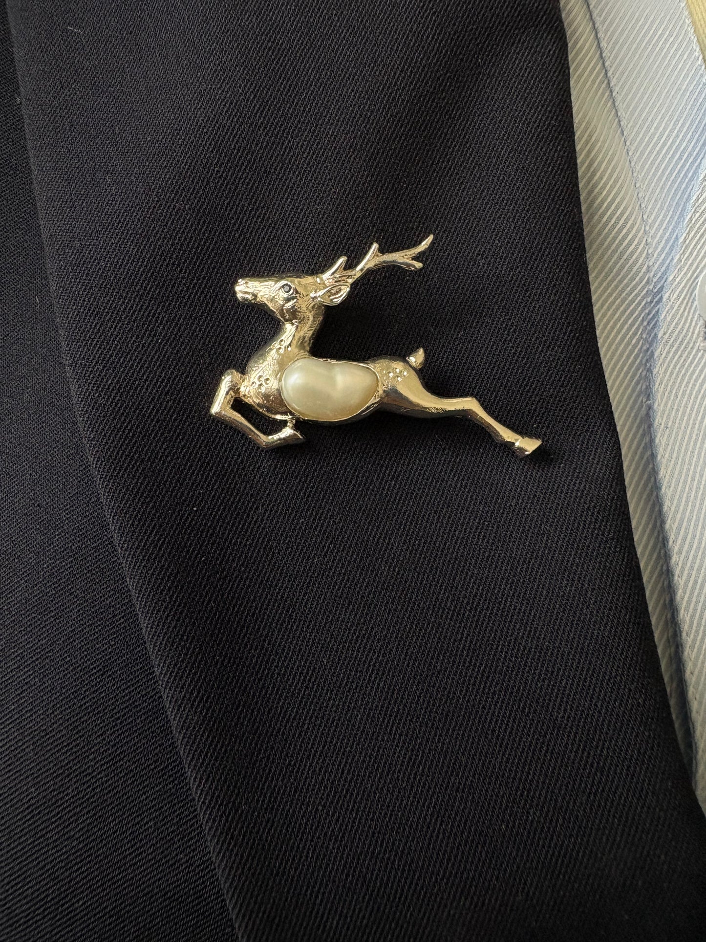 S925 Silver White Baroque Pearl Sri Lankan Sapphire Reindeer Deer Brooch, Pendant