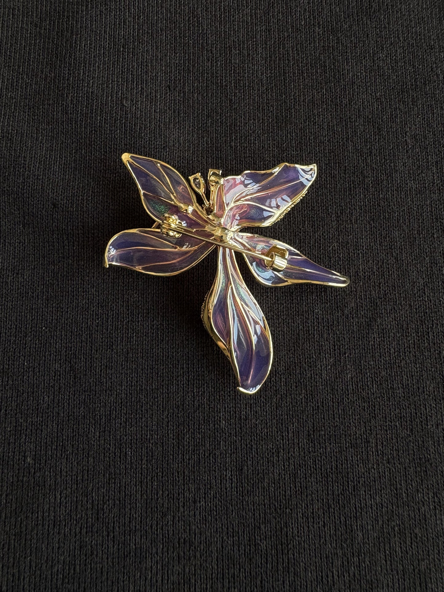 Enamel Purple/Blue lris brooch pendant