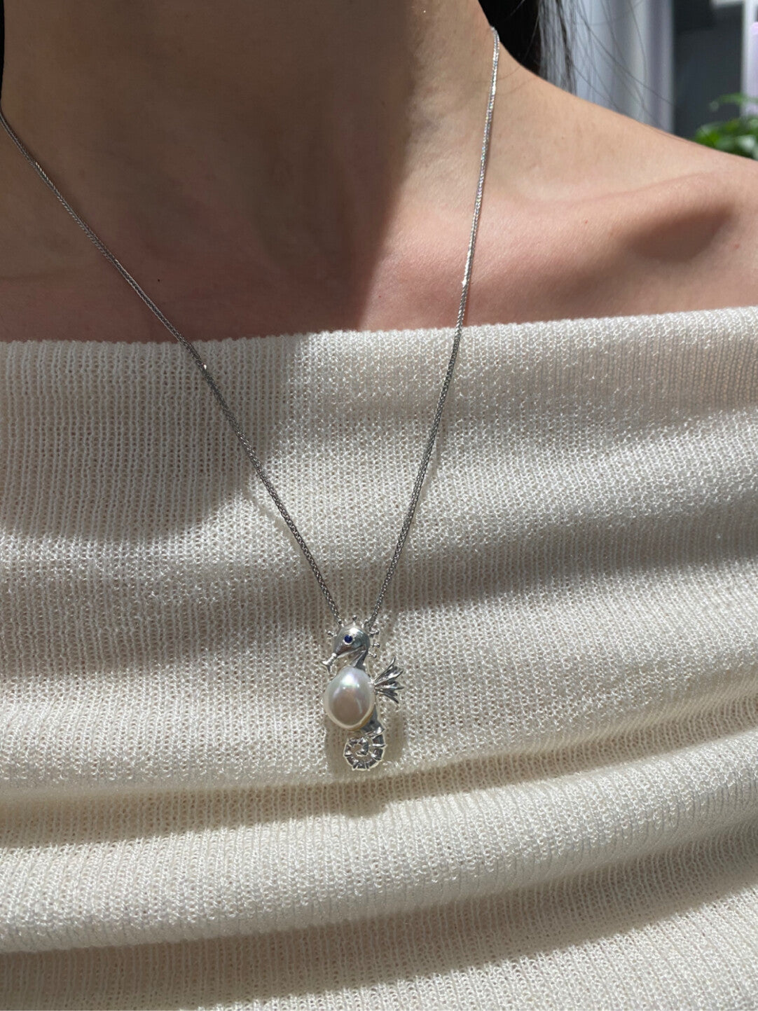 Sterling Silver White Freshwater Baroque Pearl Sri Lanka Sapphire Sea Horse Brooch, Pendant(one of a kind piece in the world)