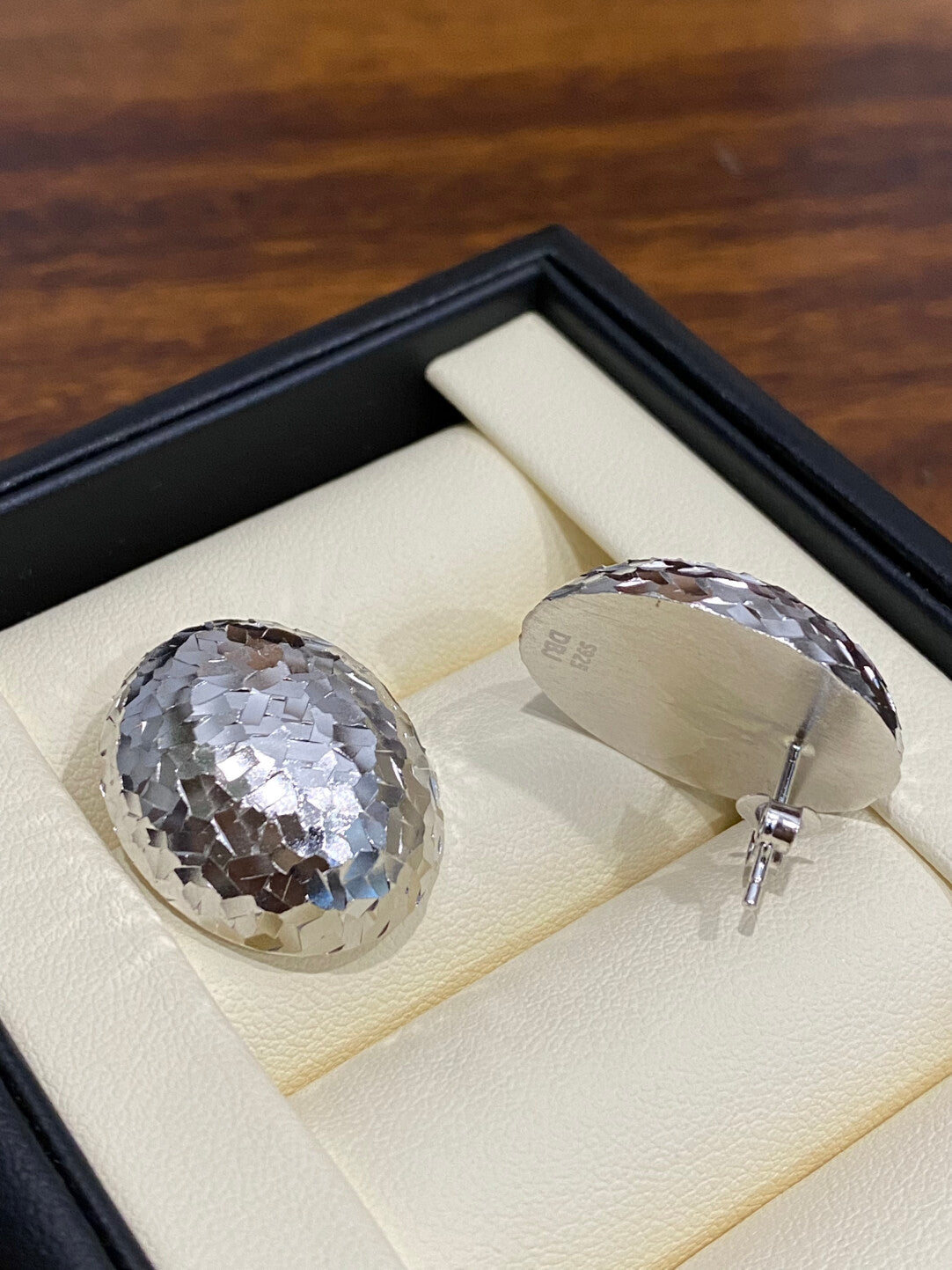 Crafted sterling silver oval studs earrings,gift for her,anniversary gift,birthday gift,gift for girlfriend,gift for mom/grandma