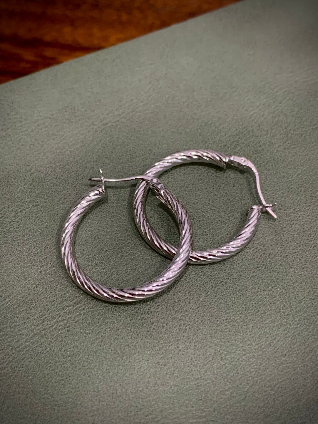 Crafted sterling silver circle earrings,gift for her,anniversary gift,birthday gift,gift for girlfriend,gift for mom/grandma