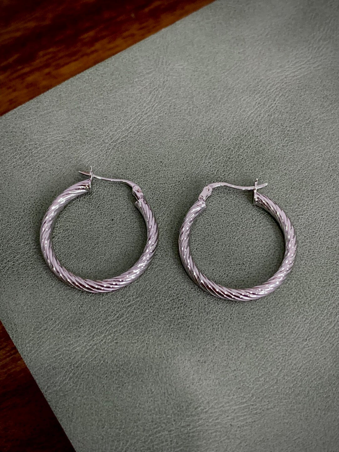Crafted sterling silver circle earrings,gift for her,anniversary gift,birthday gift,gift for girlfriend,gift for mom/grandma