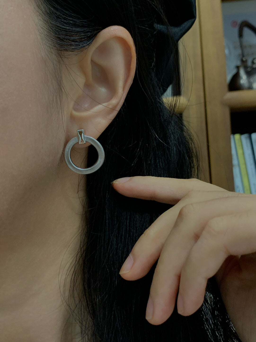 Gold/silver circle earrings,gift for her,anniversary gift,birthday gift,gift for girlfriend,gift for mom/grandma
