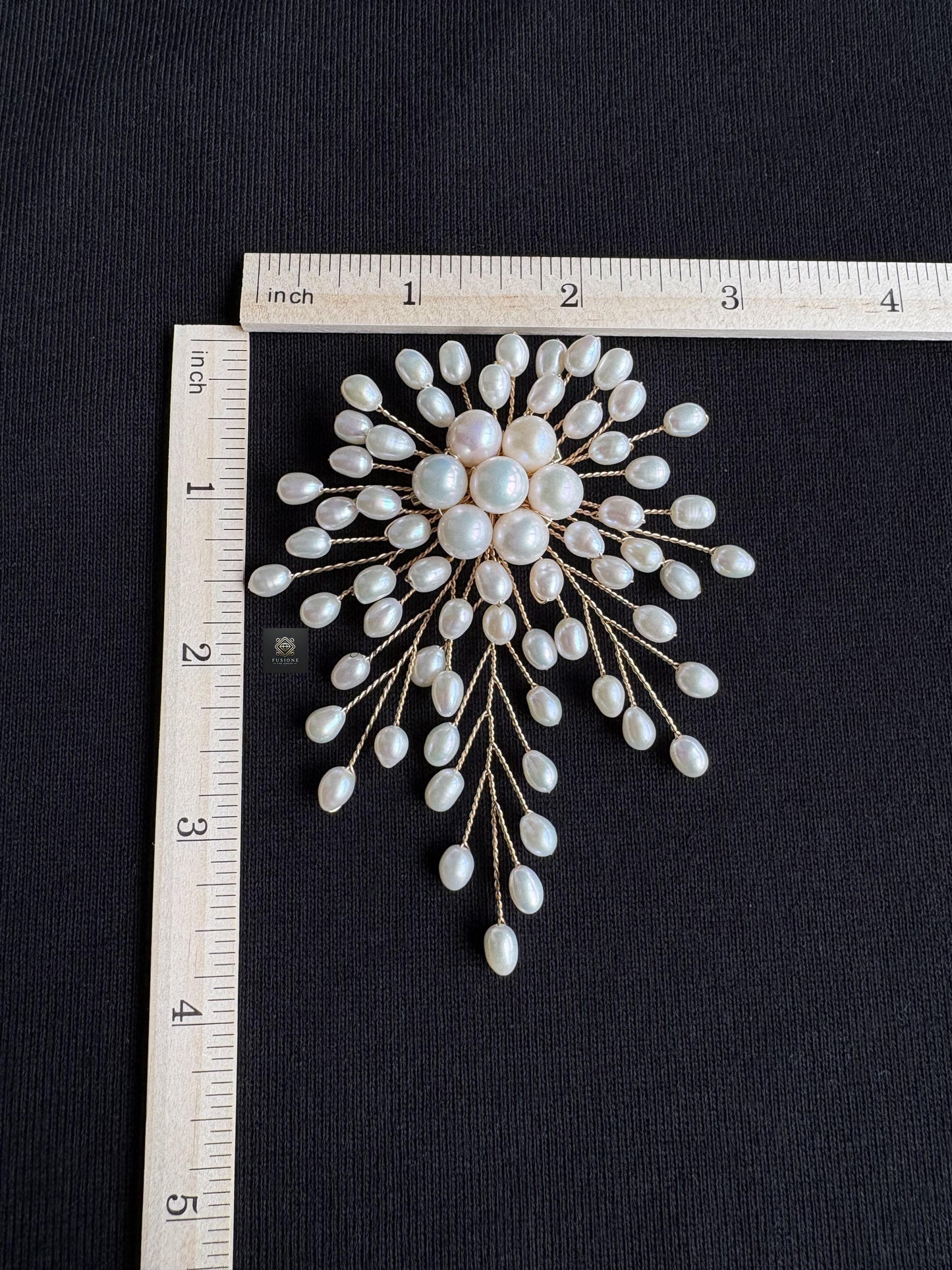 White Top Grade Freshwater Pearl Brooch
