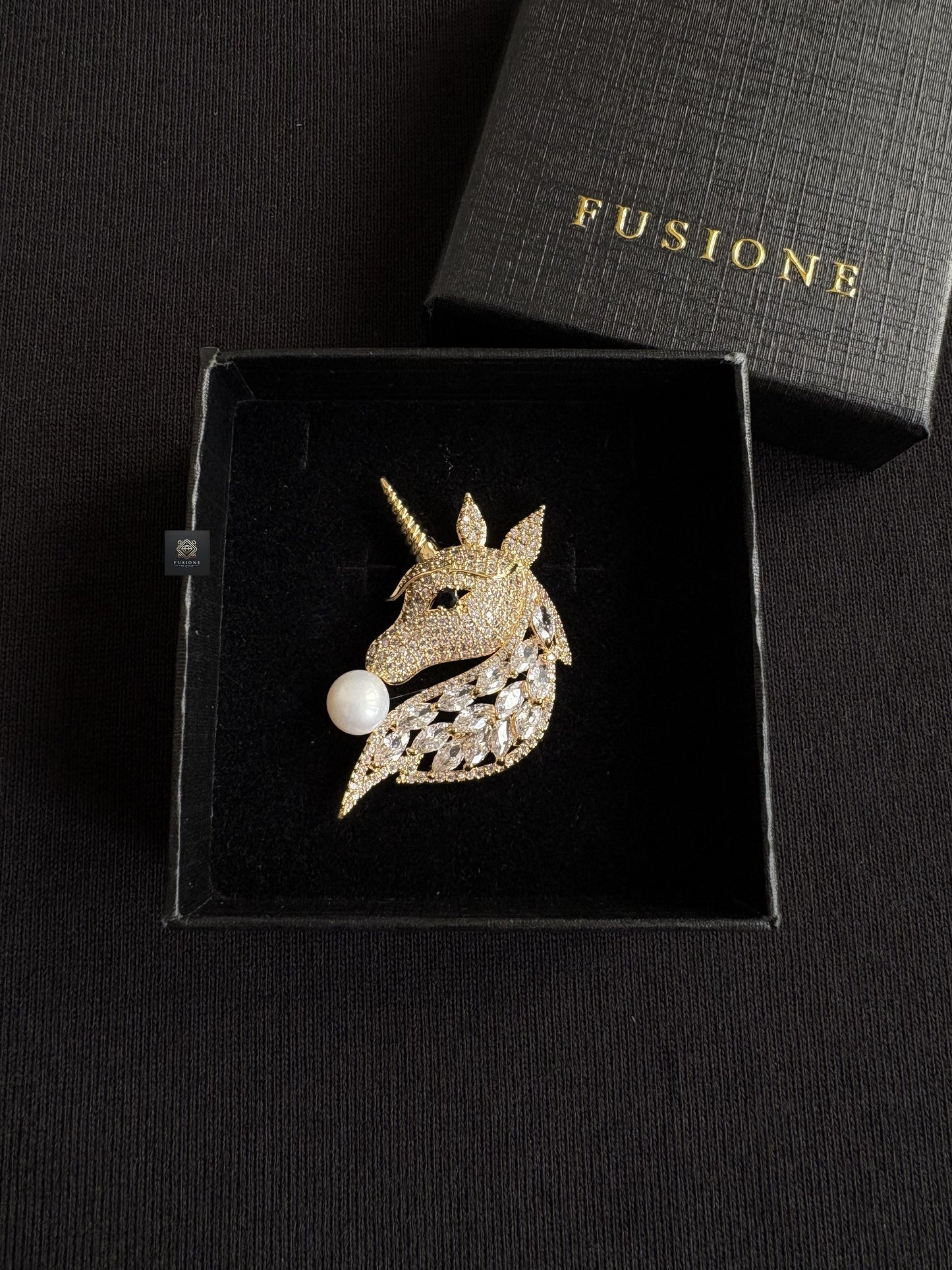 Freshwater Pearl Unicorn brooch Pendant