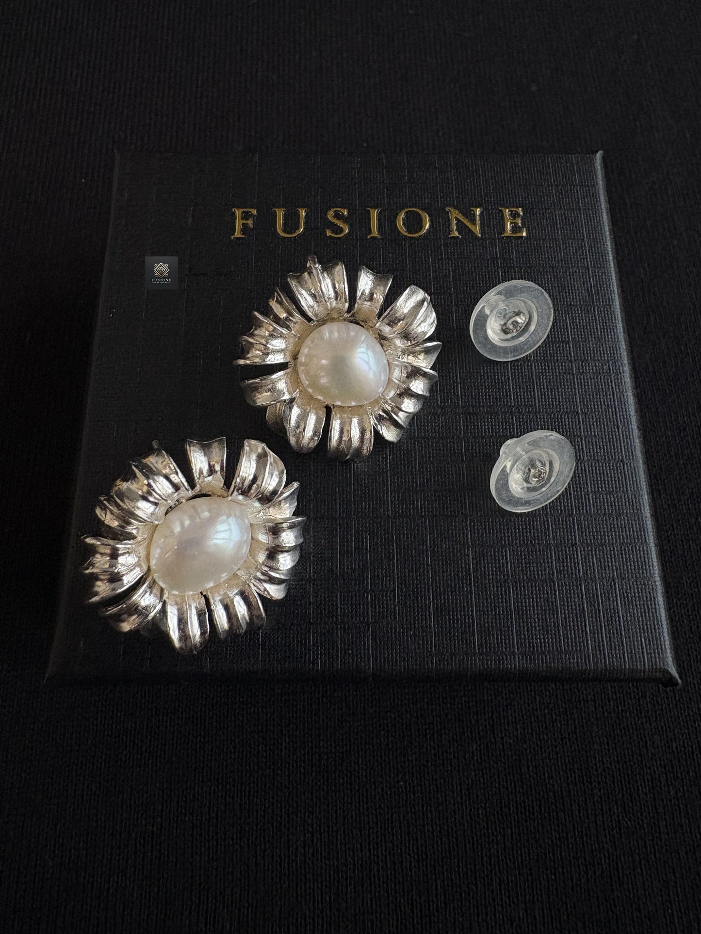 S925 Silver White Baroque Pearl Daisy Studs,Earrings,Brooch, Pendant
