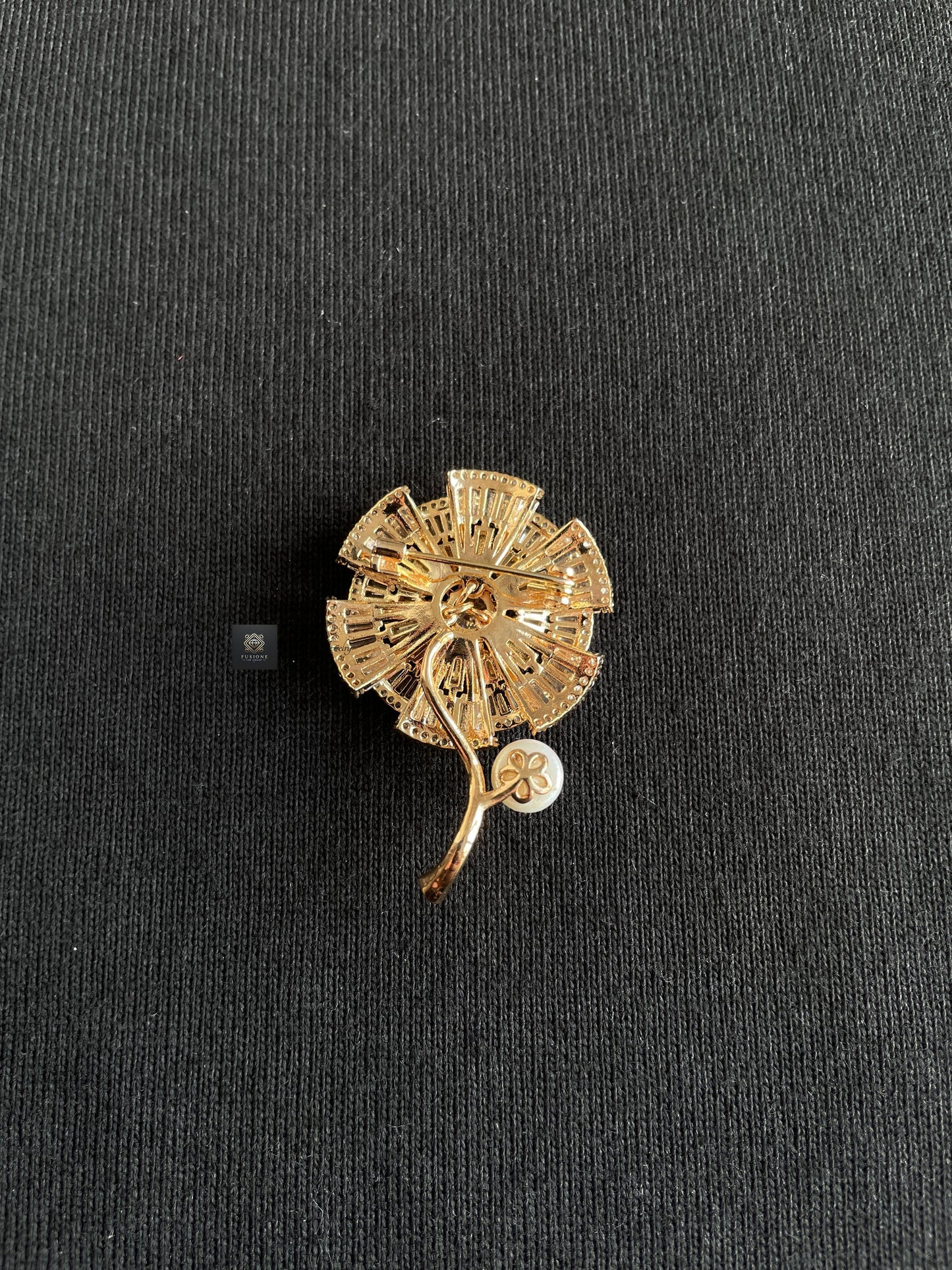 Freshwater Pearl Dandelion brooch Pendant