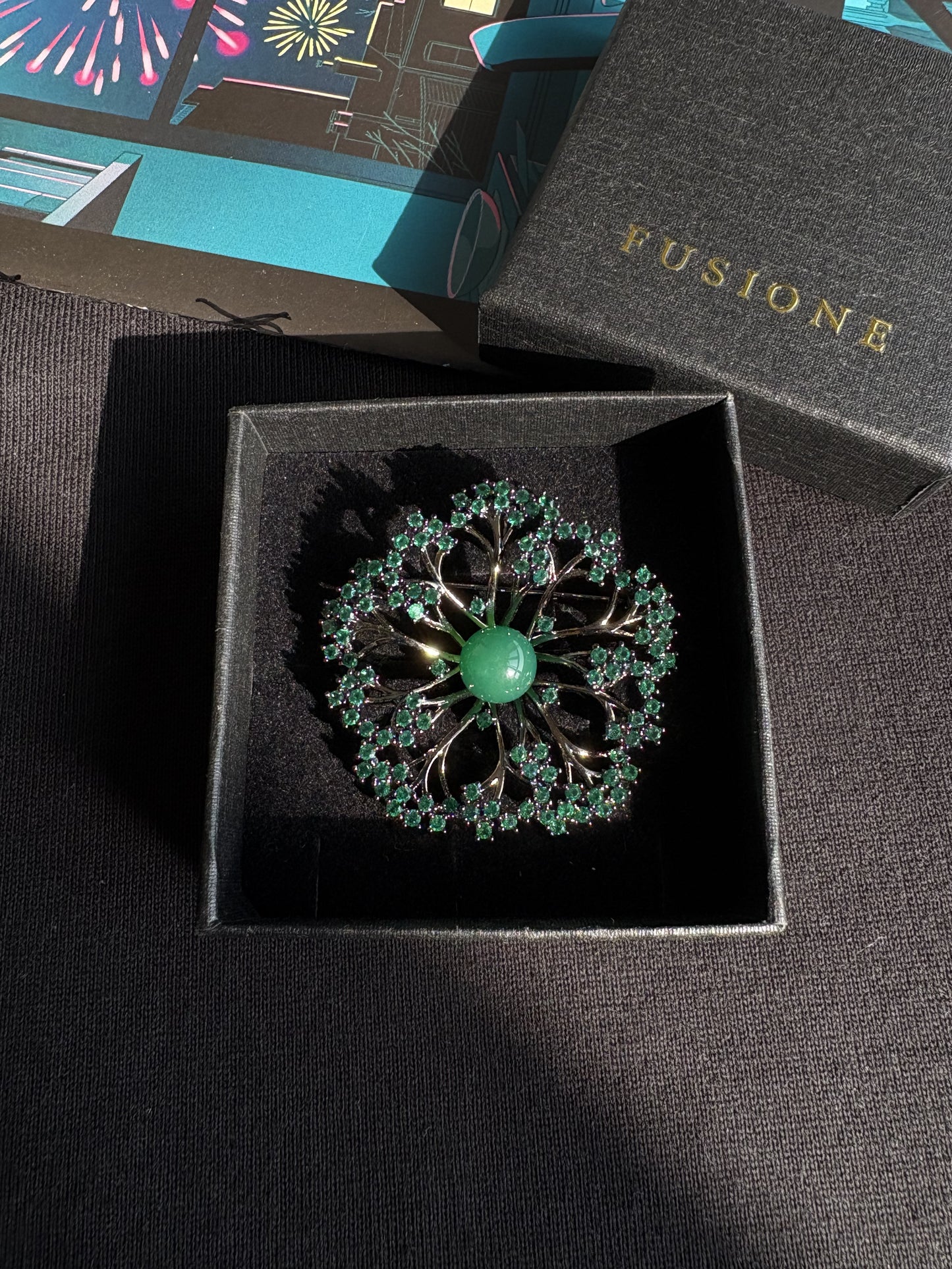 Emerald dandelion brooch pendant