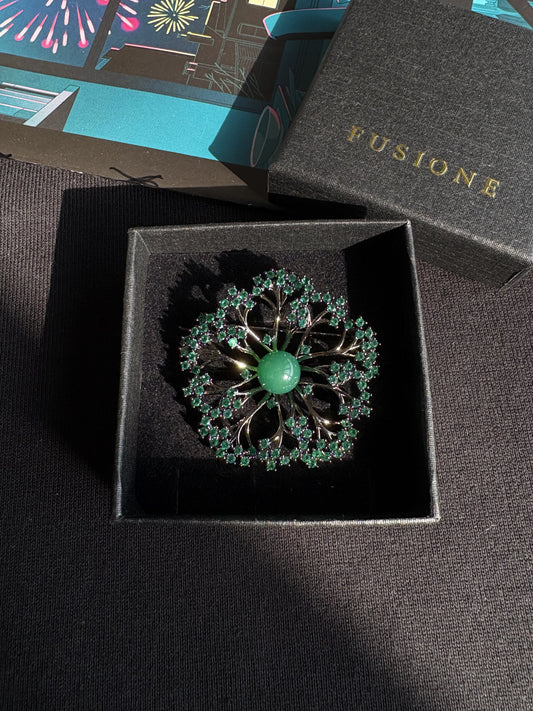 Emerald dandelion brooch pendant