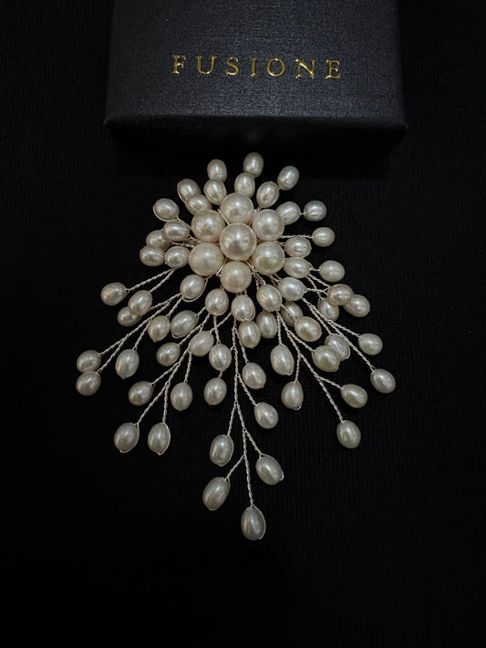White Freshwater Pearl Silver/Gold Wire Brooch Pendant