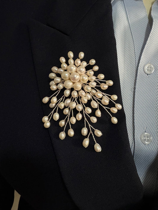 White Freshwater Pearl Silver/Gold Wire Brooch Pendant
