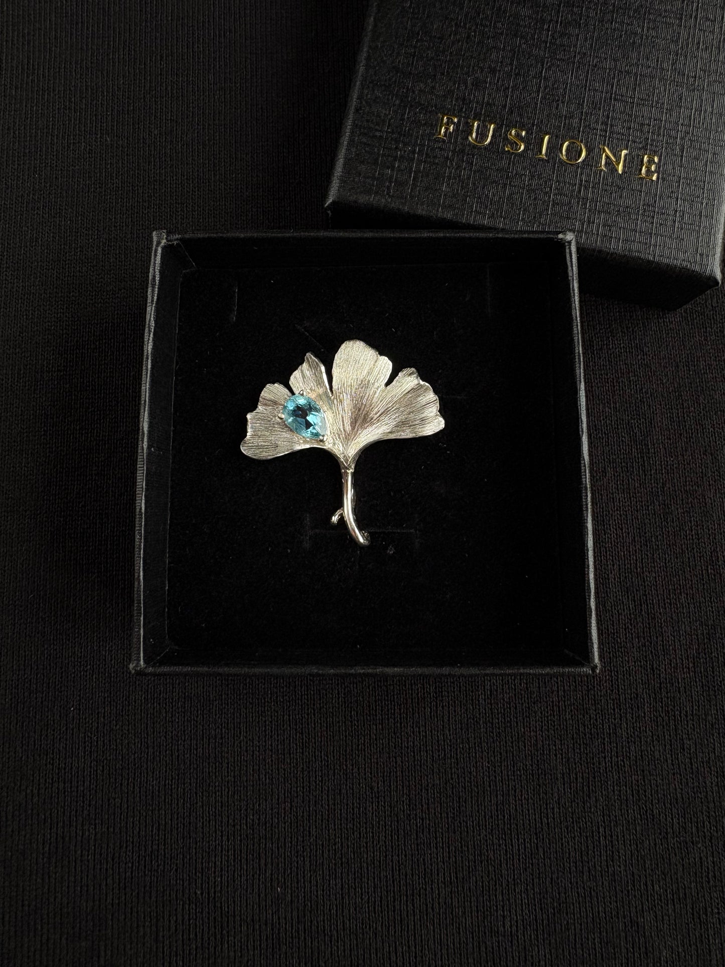 S925 Silver Natural London Blue Topaz Ginkgo  Brooch Pendant