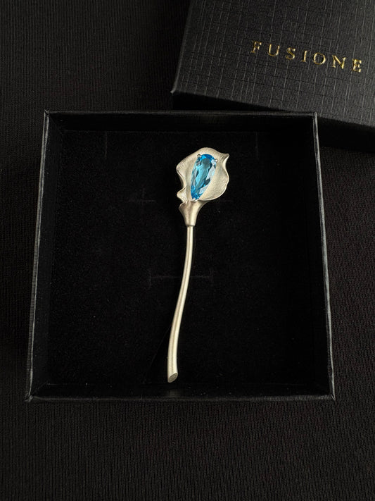 S925 Silver Natural London Blue Topaz Calla  Brooch Pendant