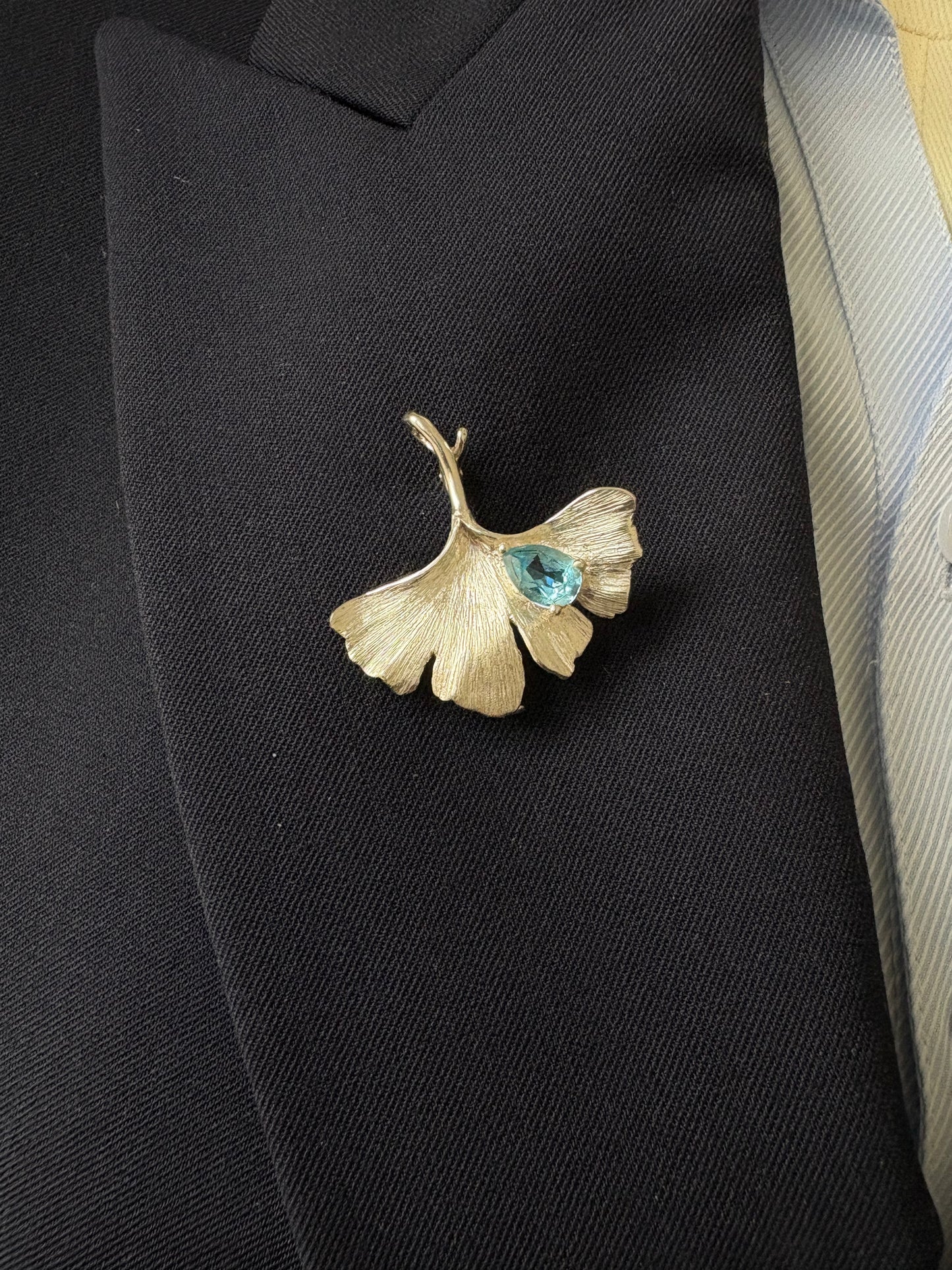 S925 Silver Natural London Blue Topaz Ginkgo  Brooch Pendant