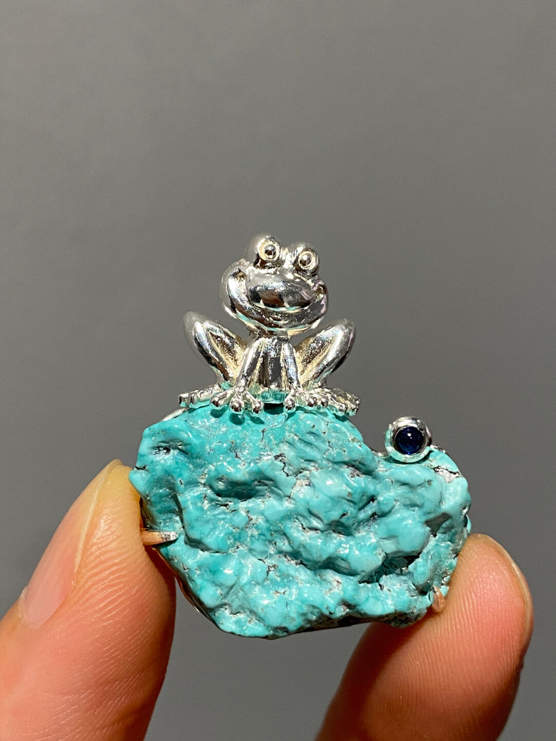 S925 Silver Natural Turquoise Sri Lankan Sapphire Frog Brooch, Pendant.a one-of-a-kind piece in the world