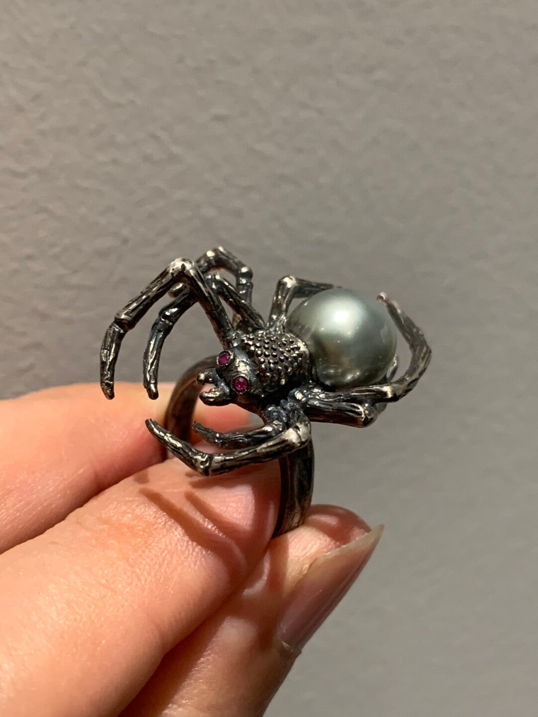 Sterling Silver Black Seawater Pearl Spider Ring（one of a kind piece in the world）