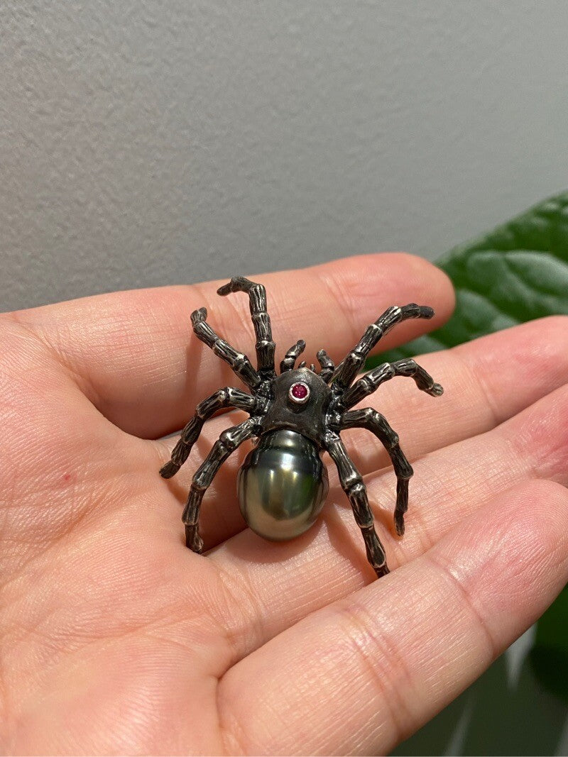 Sterling Silver Black Seawater Pearl Spider Brooch, Pendant（one of a kind piece in the world）