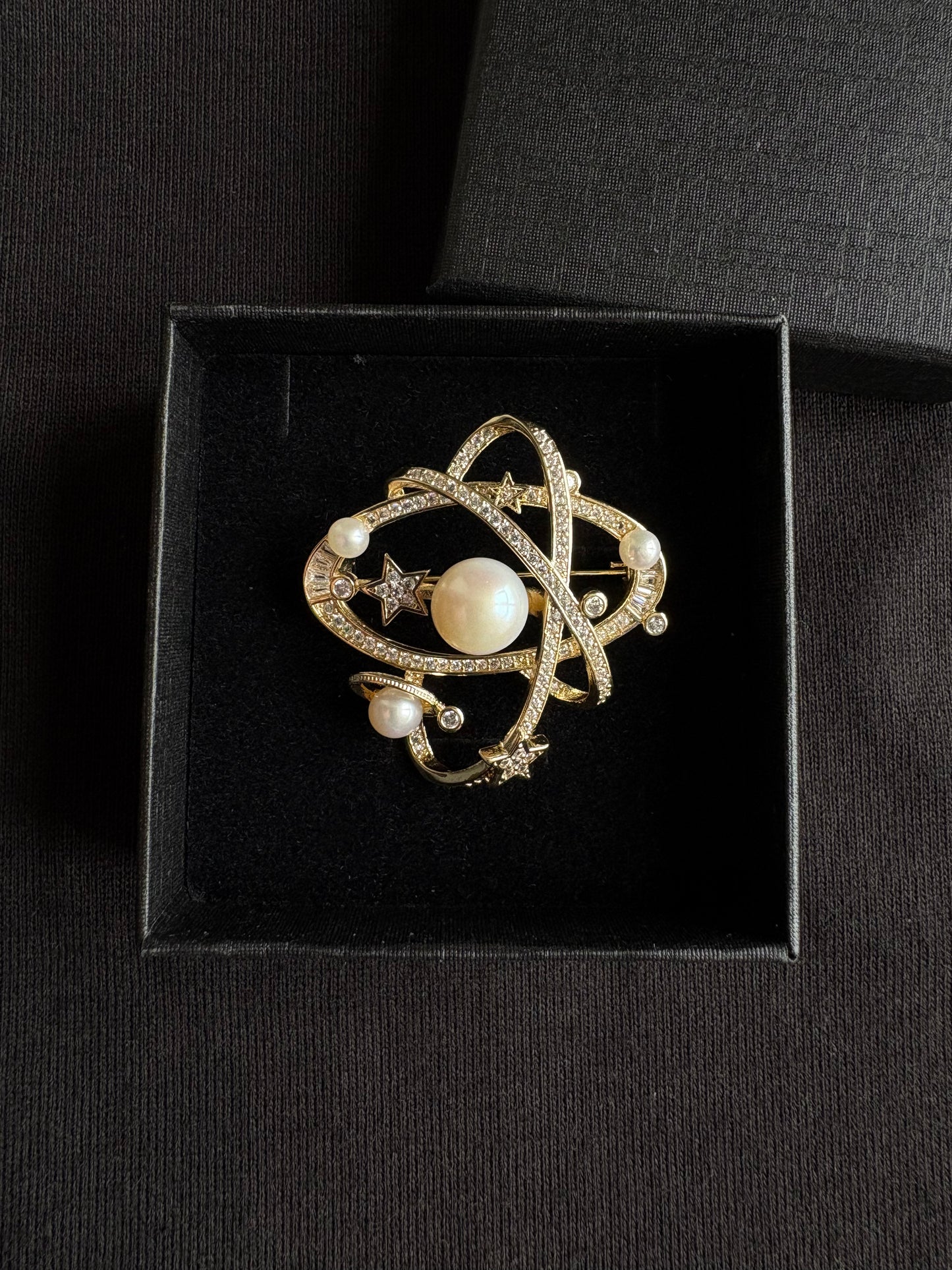 Freshwater pearl universal brooch pendant