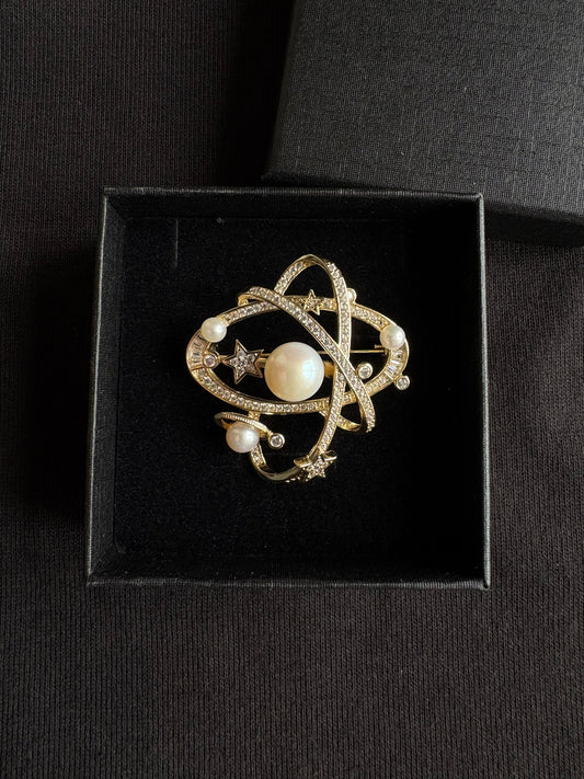 Freshwater pearl universal brooch pendant