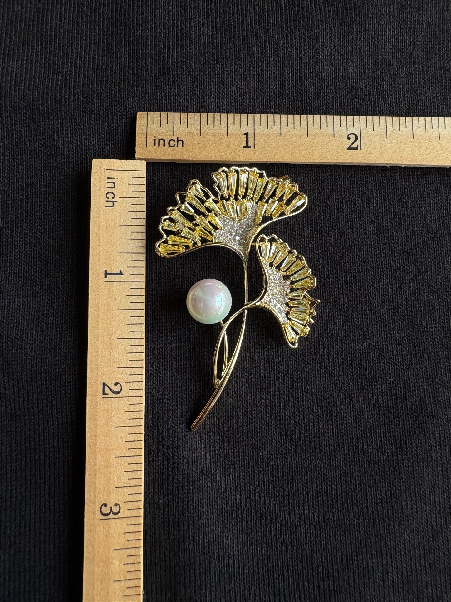 Freshwater Pearl Gold/Silver ginkgo brooch pendant