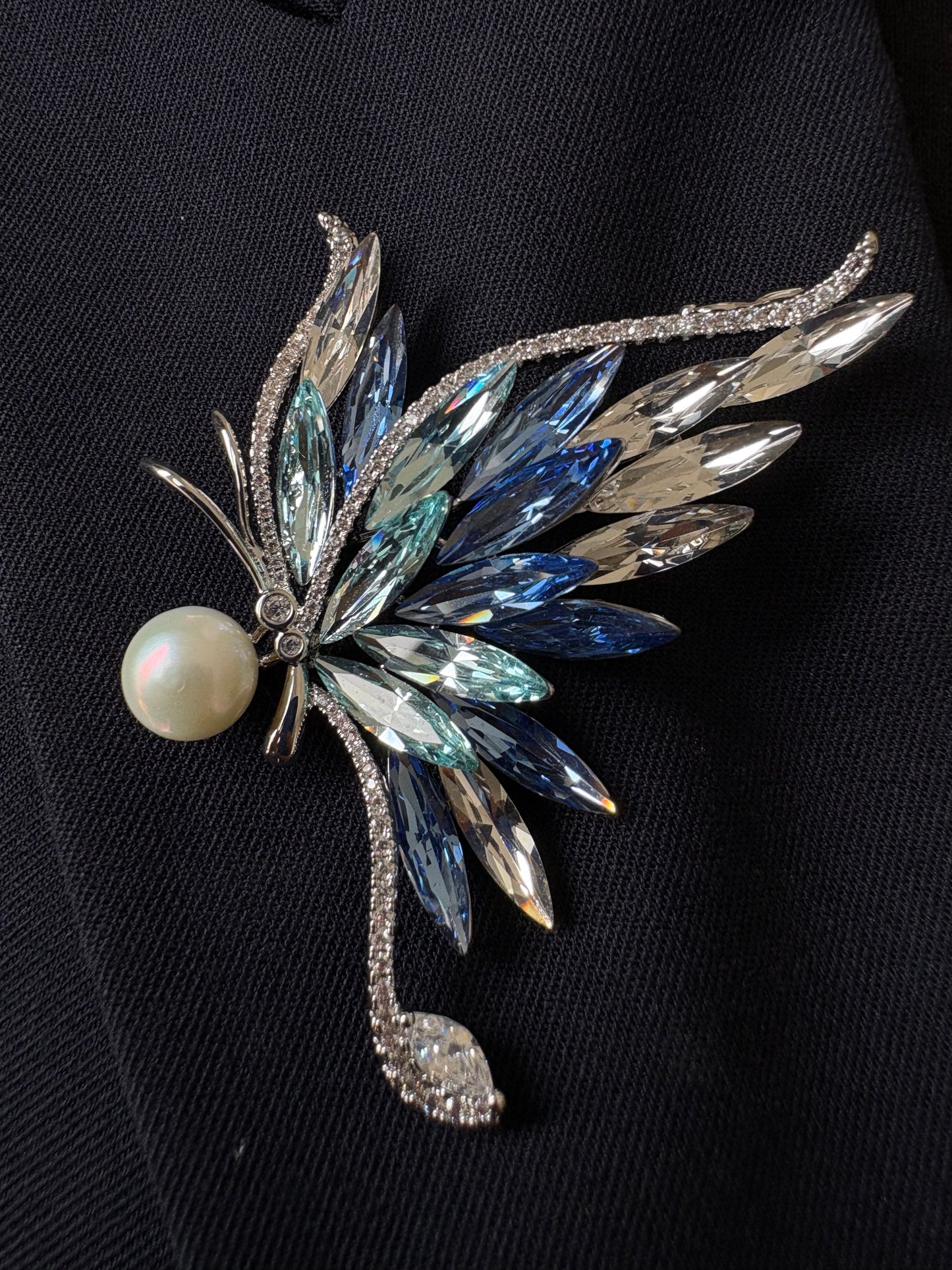 Freshwater pearl red/blue butterfly brooch pendant