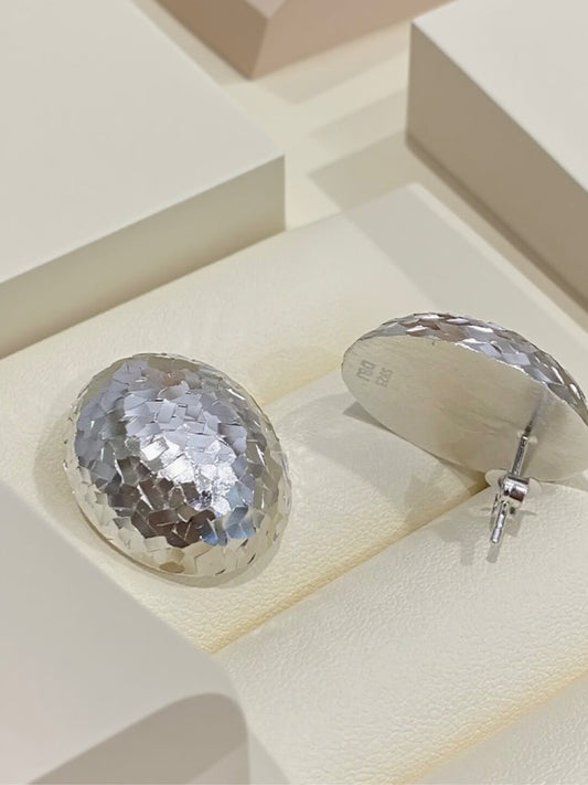 Crafted sterling silver oval studs earrings，gift for her，anniversary gift，birthday gift，gift for girlfriend，gift for mom/grandma