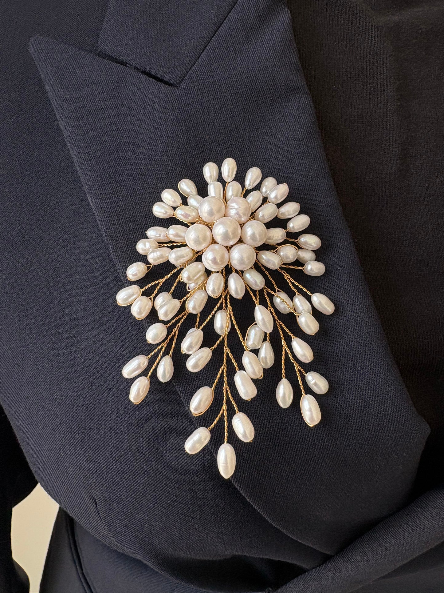 White Freshwater Pearl Flower Brooch Pendant