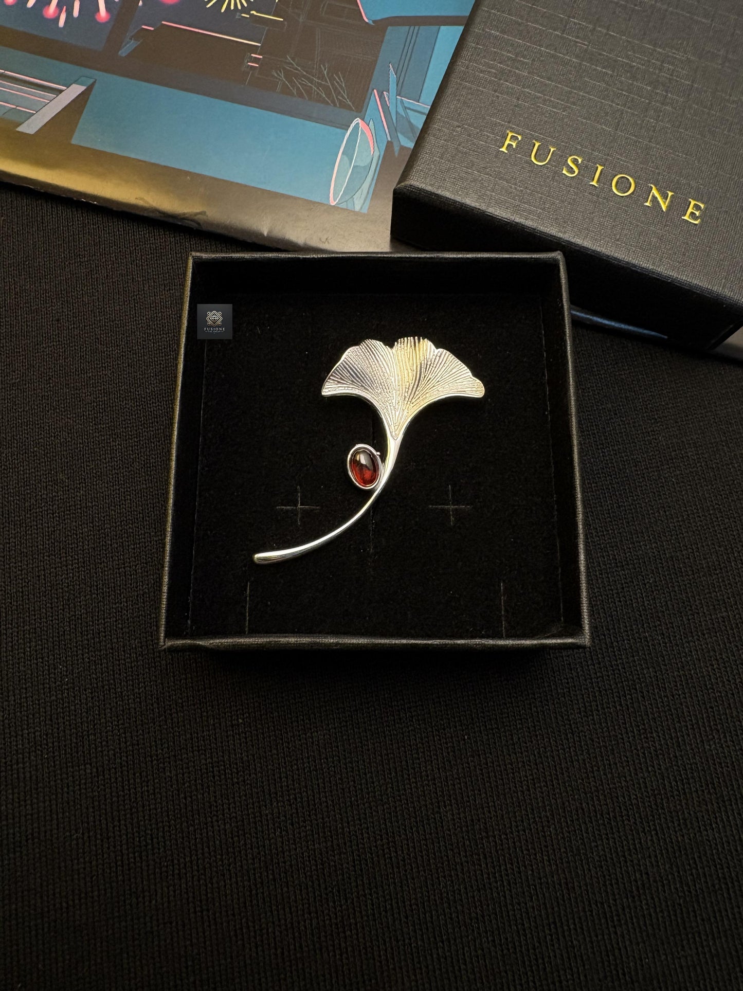 S925 Silver Garnet ginkgo brooch pendant